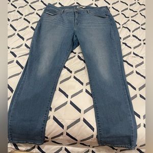 Levi’s 311 Jeans